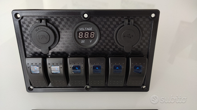 Pannello interruttori a bilanciere per barche