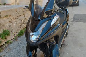  Tricity yamaha 125, km 3.500