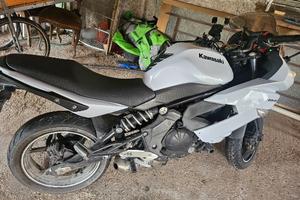 Kawasaki ER 6F - 2010