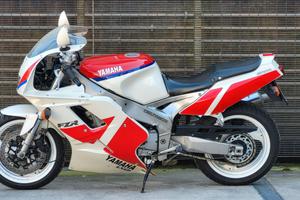 Yamaha FZR 1000 - 1991 GENESIS EXUP
