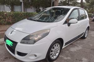 Renault scenic x mode 1.5 dci 110cv 2011