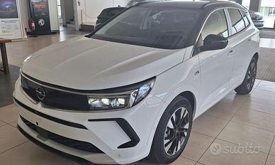 Opel Grandland 1.2 Turbo 12V 130 CV GS