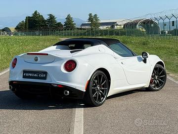 Alfa Romeo 4C 1750 TBi Spider "SOLO 9.500 KM"