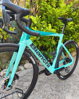 Bianchi Oltre Race 105 DI2 TG 55
