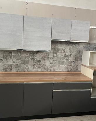 Cucina componibile da 270cm