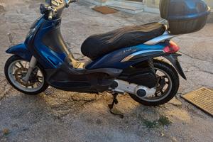 Piaggio Beverly 250 - 2004