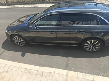 Audi A4 Avant 40 Tdi Mhev business Advanced 204cv