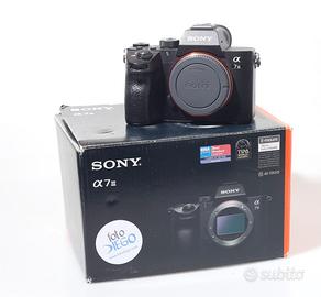 FOTOCAMERA DIGITALE MIRRORLESS FF SONY A7 3. CORPO