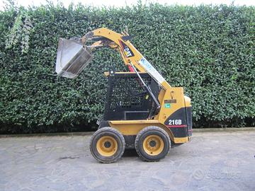 MINIPALA CATERPILLAR 216B