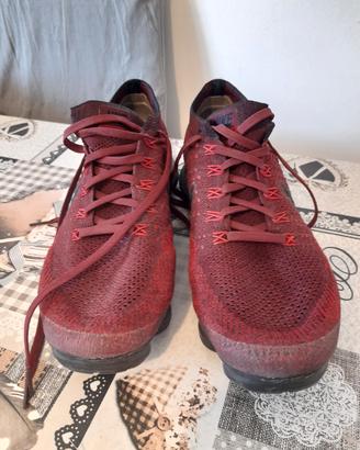 Nike Air Vapormax dark team red