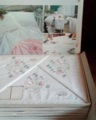 prestigioso corredo completo 23 pez  pizzo tombolo