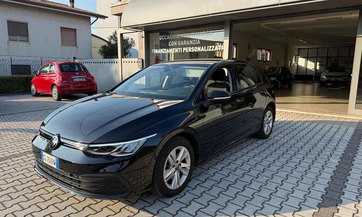 VOLKSWAGEN Golf 1.5 eTSI Evo Live 130 cv Neopate