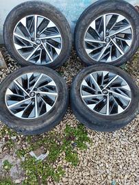 GOMME E CERCHI ORIGINALI HYUNDAI TUCSON 