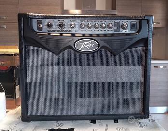 amplificatore per chitarra Peavey con pedaliera Sa