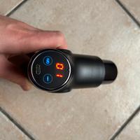 Pistola elettrica per massaggj muscolari