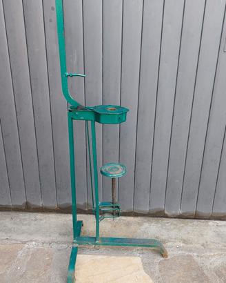 imbottigliatrice per tappi di sughero