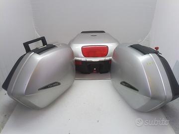 Honda VFR 800 V-tec tris bauletto e borse graffi