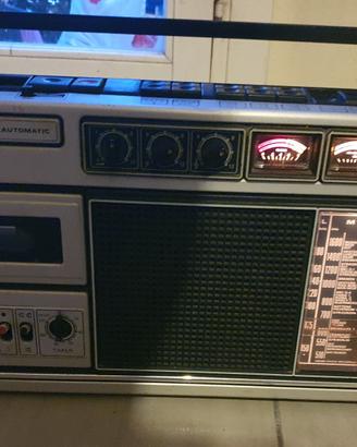 RADIO CASSETTE VINTAGE GRUNDIG C 6200FM SW MW LW