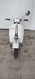 Vespa 50 special