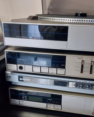 IMPIANTO STEREO ITT CON CASSE TANNOY E PHILIPS