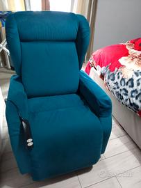 divano con telecomando