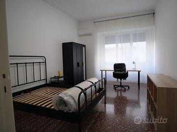 Ultime 2 singole per studentesse universitarie