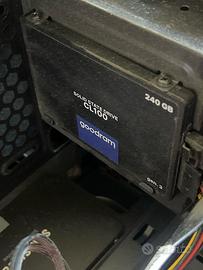 2 SSD SATA 2.5” (samsung 250Gb + goodram 240 Gb)