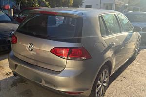 Volkswagen Golf 7 1.6 TDI DSG