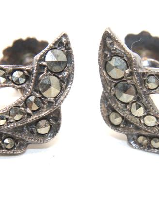 Antichi e splendidi orecchini argento marcasite