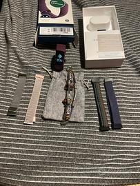 Fitbit Charge 4 + cinturini