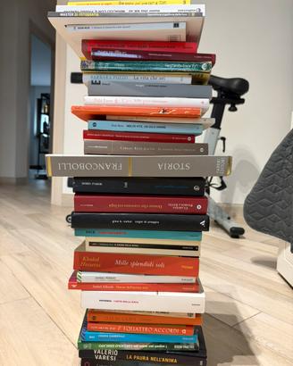 31 LIBRI titoli vari