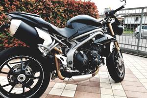 Triumph Speed triple 1050