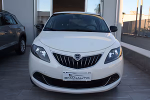 LANCIA YPSILON 1.0 HYBRID 70CV " 878KM "