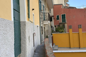 Vendita fondo a Manarola - 24 mq