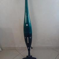 aspirapolvere.   hoover 