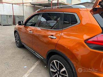 Nissan Xtrail 1.6 diesel (unico proprietario)