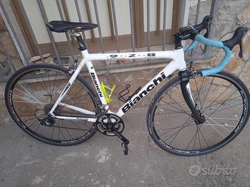 bici da corsa bianchi 