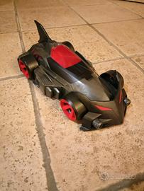 Auto giocattolo in plastica 