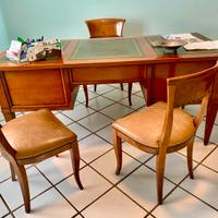 Scrivania artigianale con 1 poltrona e 2 sedie