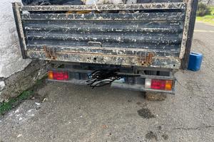 furgone  nissan trade 100