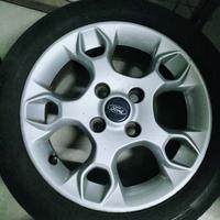 CERCHI IN LEGA FORD FIESTA 15" GOMME ESTIVE 195/50