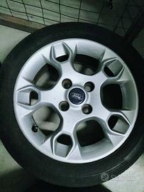 CERCHI IN LEGA FORD FIESTA 15" GOMME ESTIVE 195/50