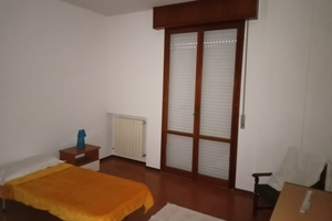 2 camere matrimoniali uso singola