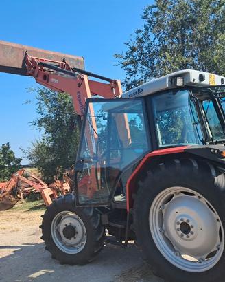 Massey Ferguson 6245 