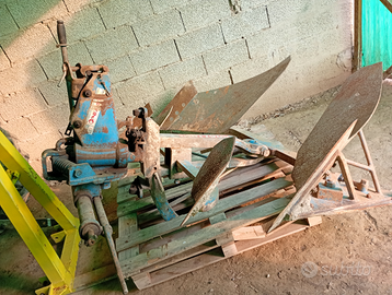 Aratro voltaorecchio