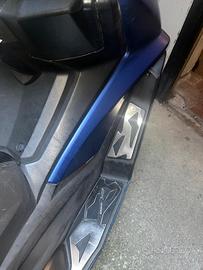 Pedane in acciaio Kymco Ak