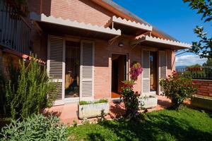 Villa bifamiliare a San Giovanni Valdarno