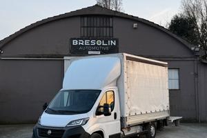 Fiat Ducato centinato con sponda idraulica