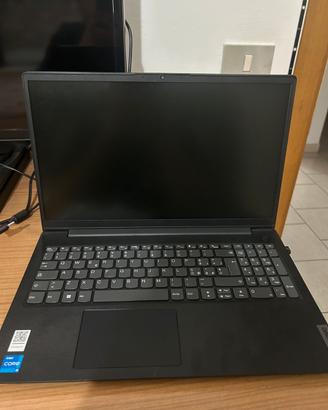 Portatile lenovo v15 g4 iru