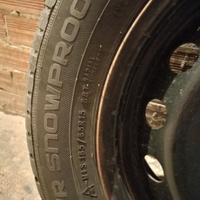 Gomme invernali usate Nokian + cerchi acciaio.